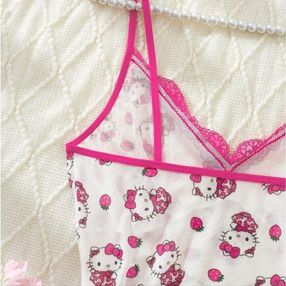 Hello Kitty Sheer Lace Chemise - Picture 4 of 9